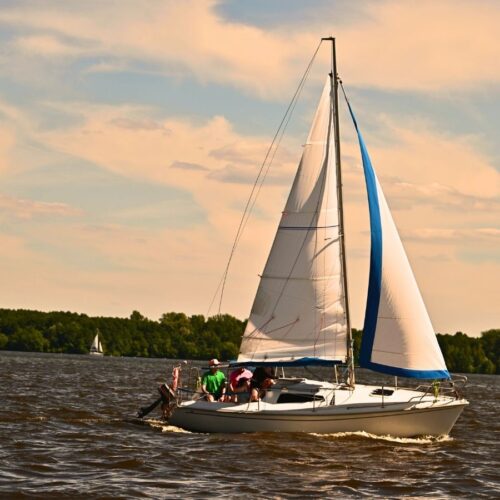 2-dniowe doszkalanie żeglarskie na jeziorze Drawsko